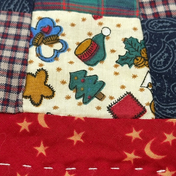 C & F Enterprises Snowman Patchwork Quilt Style Christmas Tree Skirt NWT - Picture 8 of 13